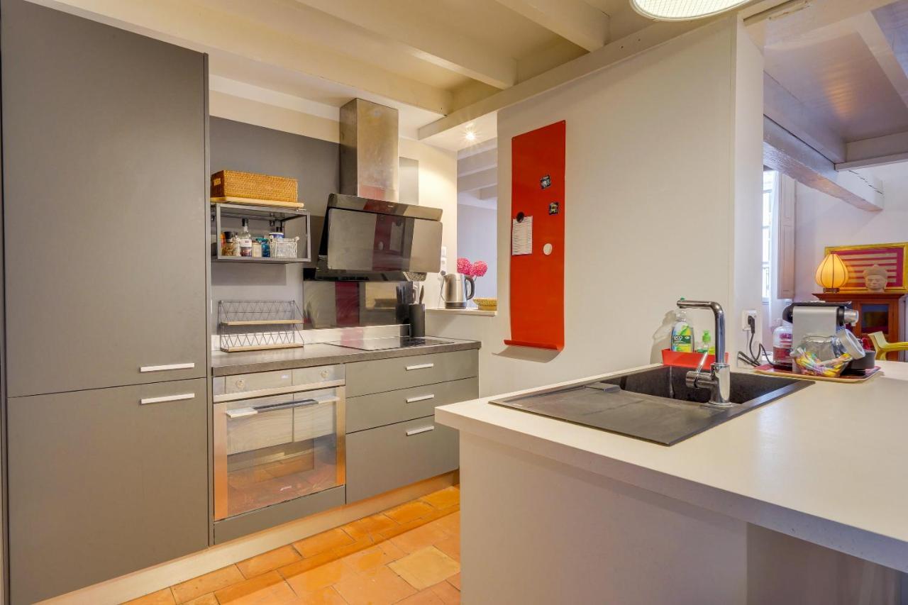 Observance 2 bedroom duplex apartment Bordeaux Buitenkant foto