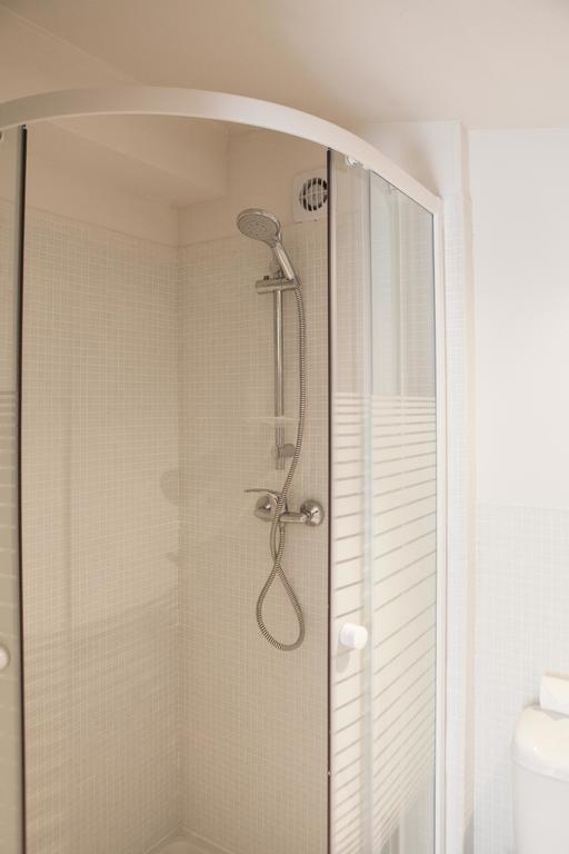 Observance 2 bedroom duplex apartment Bordeaux Buitenkant foto